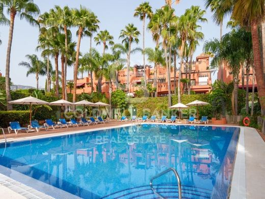 Twee-onder-een-kapwoning in Marbella, Provincia de Málaga