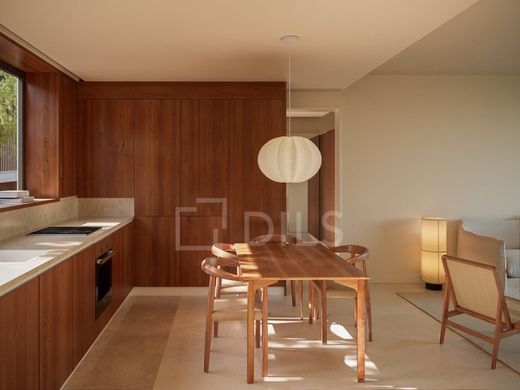 Appartement in Aroeira, Almada