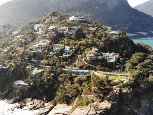Grundstück in Rio de Janeiro