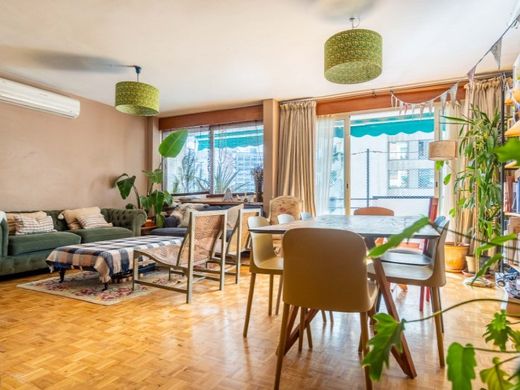 Apartment / Etagenwohnung in Sevilla, Andalusien