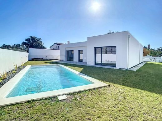 Luxury home in Setúbal, Distrito de Setúbal