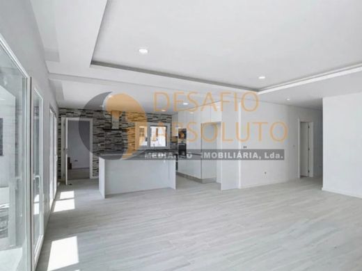 단독 저택 / Seixal, Distrito de Setúbal