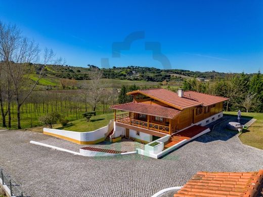 豪宅  Porto de Mós, Distrito de Leiria