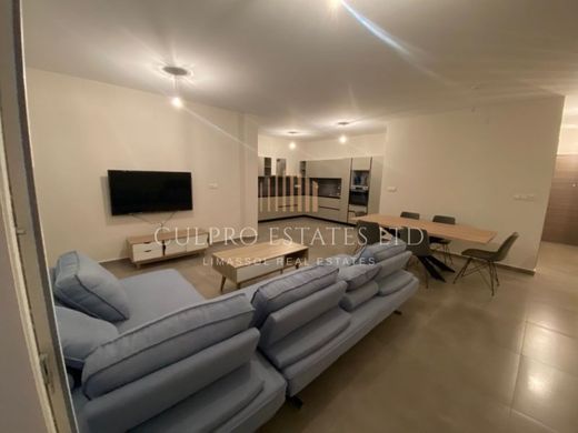 Piso / Apartamento en Parekklisha, Parekklisiá