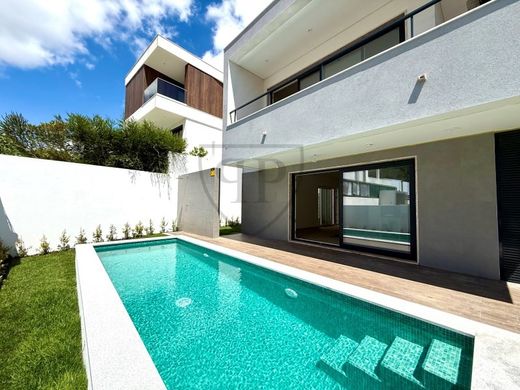 Luxury home in Cascais, Lisbon