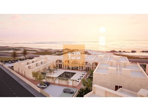 ﺷﻘﺔ ﻓﻲ فيلا نوا دغايا
, Vila Nova de Gaia