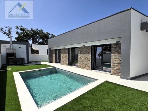 Dom jednorodzinny w Setúbal, Distrito de Setúbal