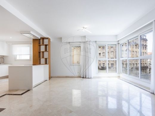 Daire Arroios, Lisbon