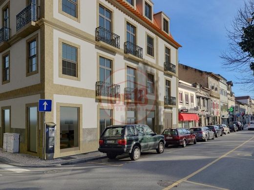 Apartment / Etagenwohnung in Oliveira de Azeméis, Distrito de Aveiro