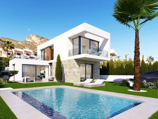 Detached House in Finestrat, Alicante