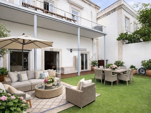 Apartment / Etagenwohnung in Lissabon, Lisbon