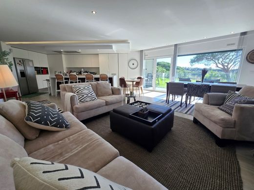 Appartement à Charneca de Caparica, Almada