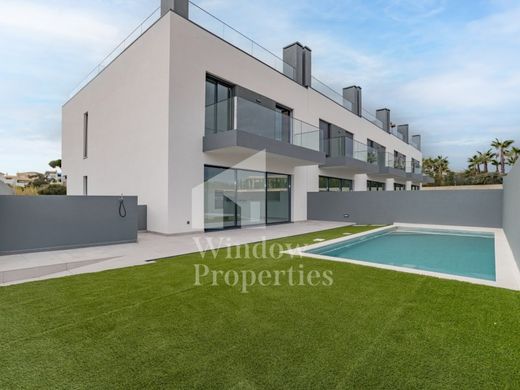 Semidetached House in Faro, Distrito de Faro