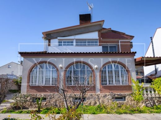 Luxury home in Valdeolmos, Province of Madrid