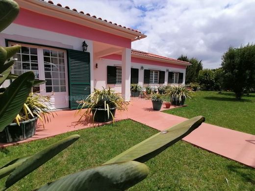 Dom jednorodzinny w Sesimbra, Distrito de Setúbal