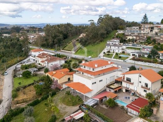 Casa de luxo - Vila Nova de Famalicão, Braga