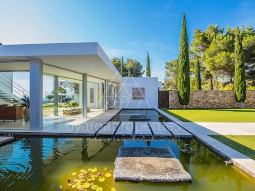 Villa in Sant Josep de sa Talaia, Balearen