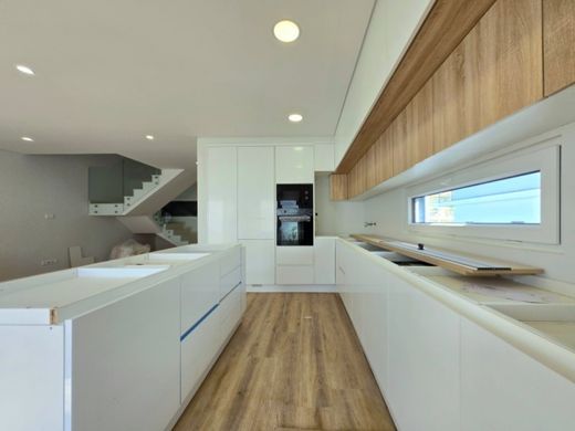 Luxe woning in Seixal, Distrito de Setúbal