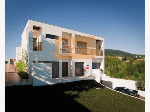 Terreno a São Brás de Alportel, Distrito de Faro