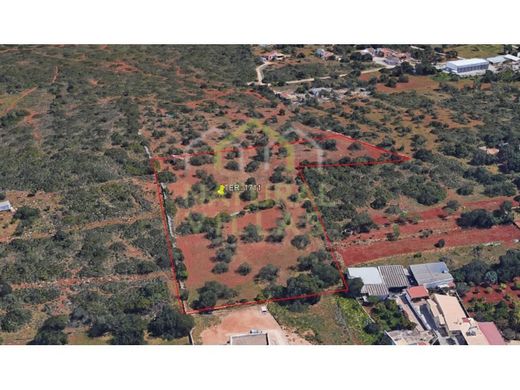 Land in Loulé, Distrito de Faro