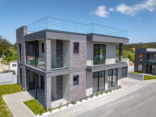 Detached House in Caldas da Rainha, Distrito de Leiria