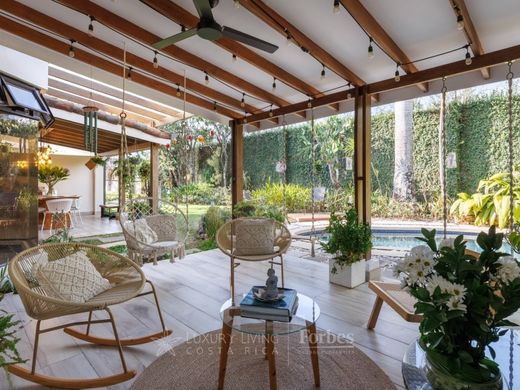 Luxe woning in Santa Ana, Provincia de San José