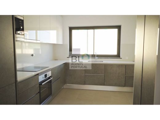 Semidetached House in Olhão, Distrito de Faro