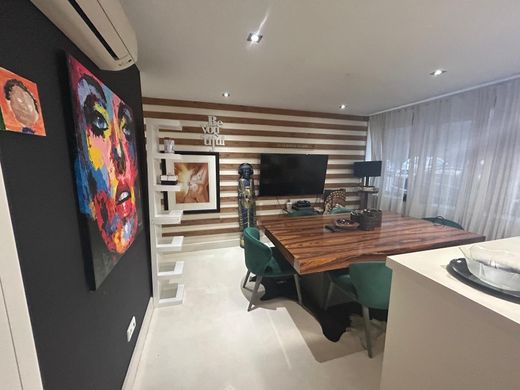 ‏דופלקס ב  ליסבון, Lisbon