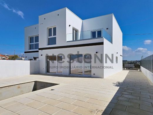 Luxury home in Lourinhã, Lisbon