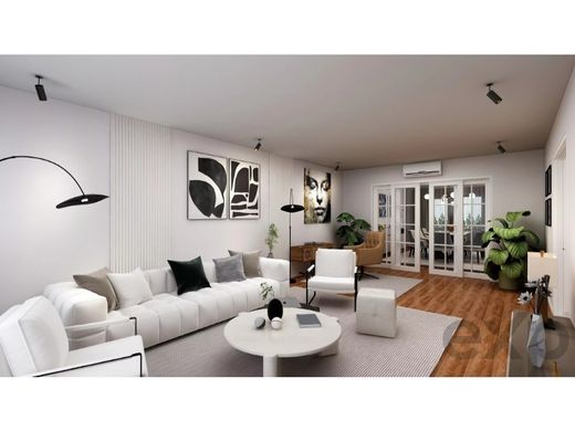 Apartment in Campolide, Lisbon