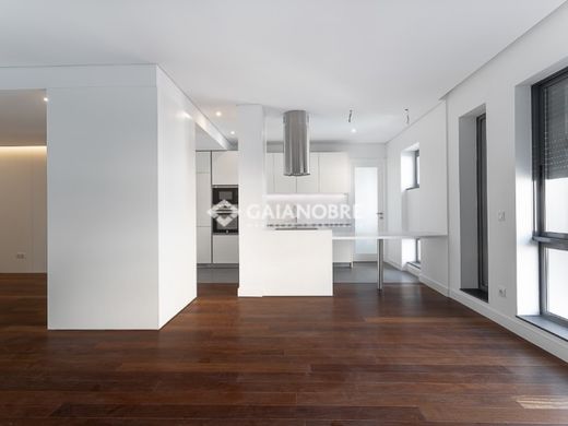 Apartment / Etagenwohnung in Porto, Distrito do Porto