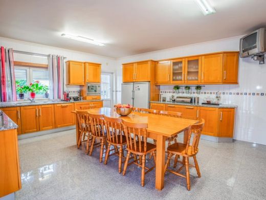 아파트 / Caldas da Rainha, Distrito de Leiria