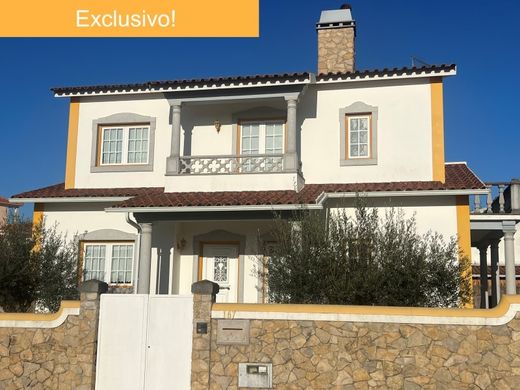 Luxe woning in Rio Maior, Distrito de Santarém