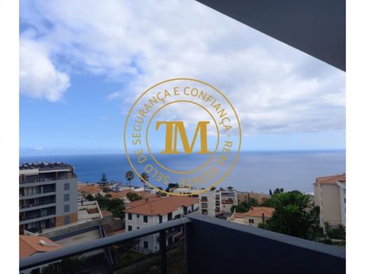 Santa Cruz, Madeiraのアパートメント