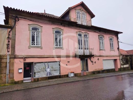 Luxury home in Mangualde, Distrito de Viseu