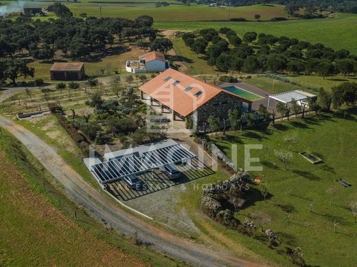 Rural or Farmhouse in Santiago do Cacém, Distrito de Setúbal