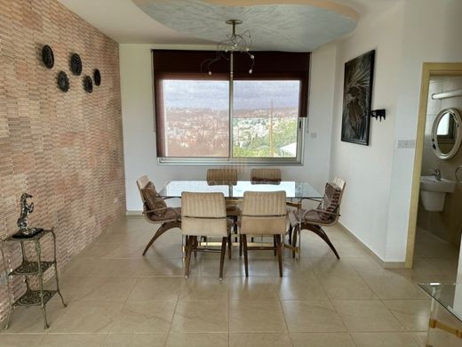 Apartment in Agia Fylaxis, Lemesós