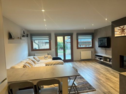 Casa di lusso a Les Valls de Valira, Província de Lleida