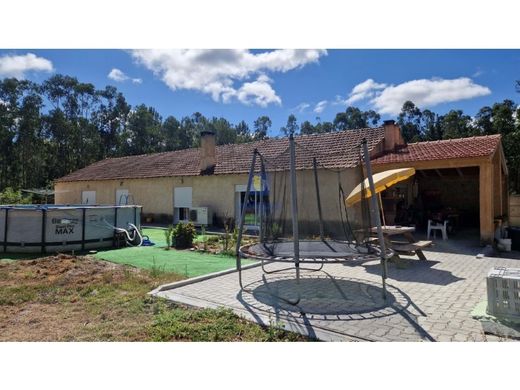 Detached House in Leiria, Distrito de Leiria