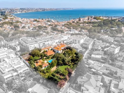 Luxury home in Cascais, Lisbon