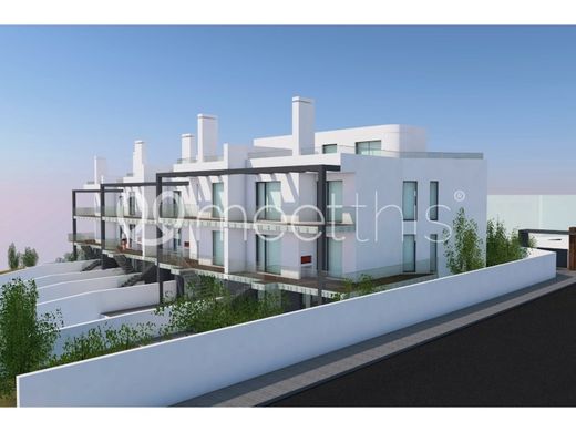 Land in Torres Vedras, Lisbon