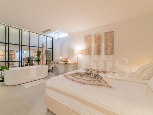 Apartment / Etagenwohnung in Estrela, Lisbon