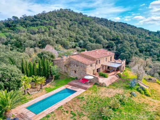 Casa di lusso a Cruïlles, Girona