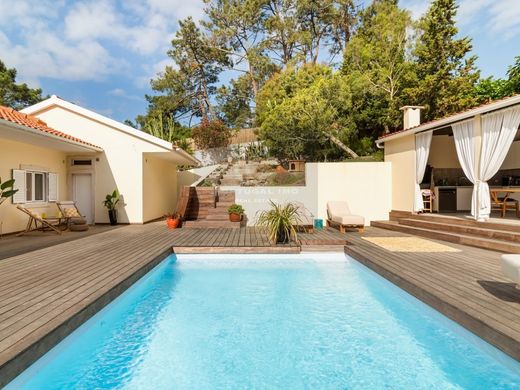 Casa de lujo en Charneca de Caparica, Almada