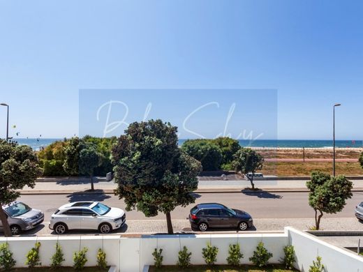 아파트 / 빌라노바드가이아
, Vila Nova de Gaia