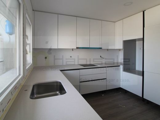 Apartment / Etagenwohnung in Seixal, Distrito de Setúbal