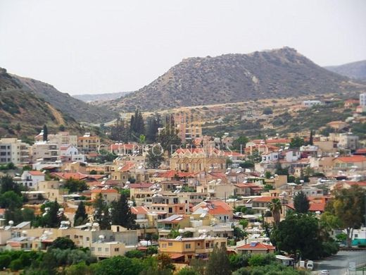 Germasógeia, Limassol Districtの土地