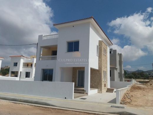 Willa w Mesógi, Paphos District