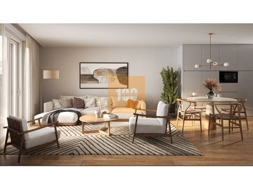 Apartment / Etagenwohnung in Vila Nova de Gaia, Distrito do Porto