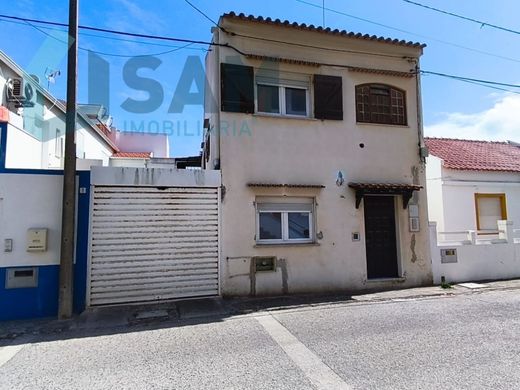 منزل ﻓﻲ São Martinho do Porto, Alcobaça